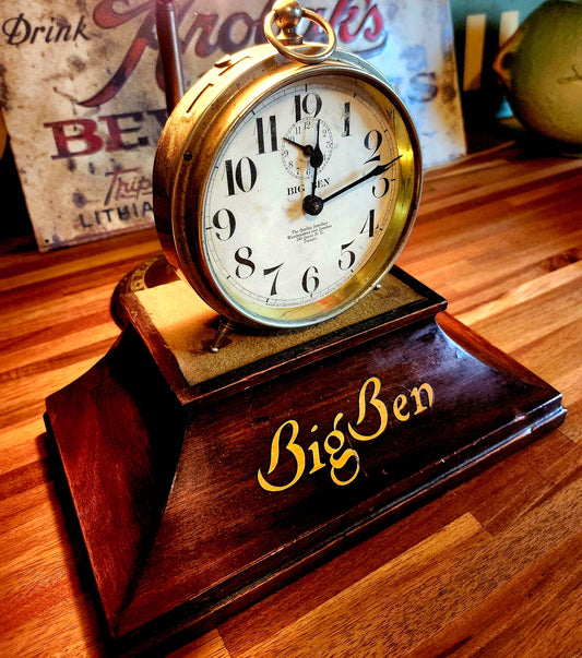 Jewelry Store Counter Display